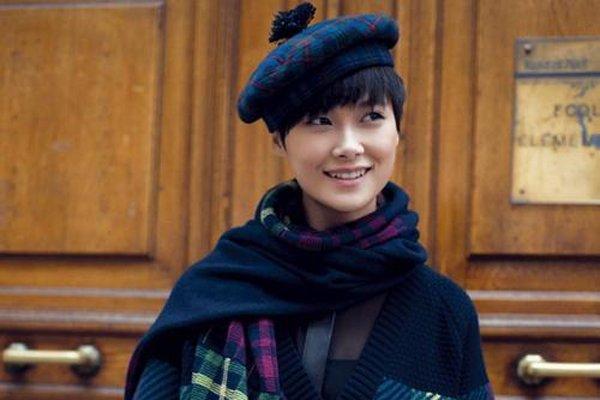 李宇春个人资料简介人气长盛不衰是因为造假吗