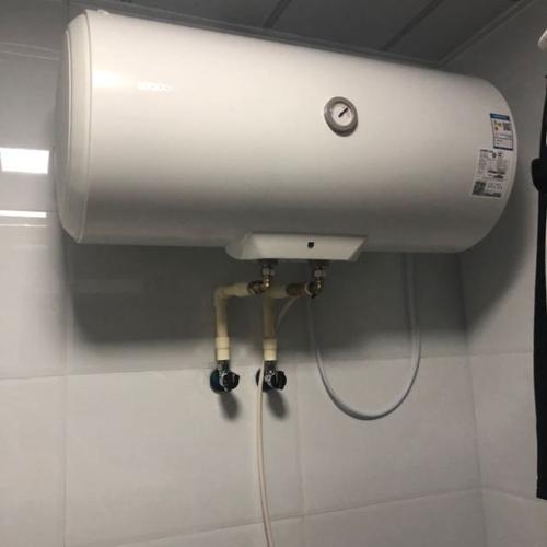 haier海尔电热水器统帅lec500120x150升2000w速热m式新鲜注水安全防电