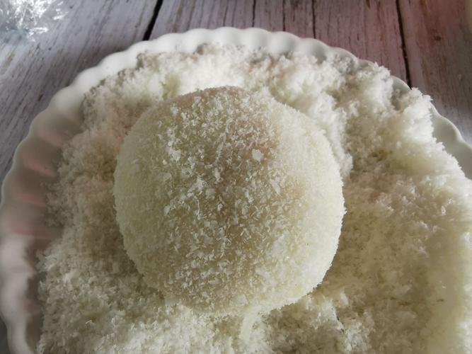 芒果椰蓉糯米糍