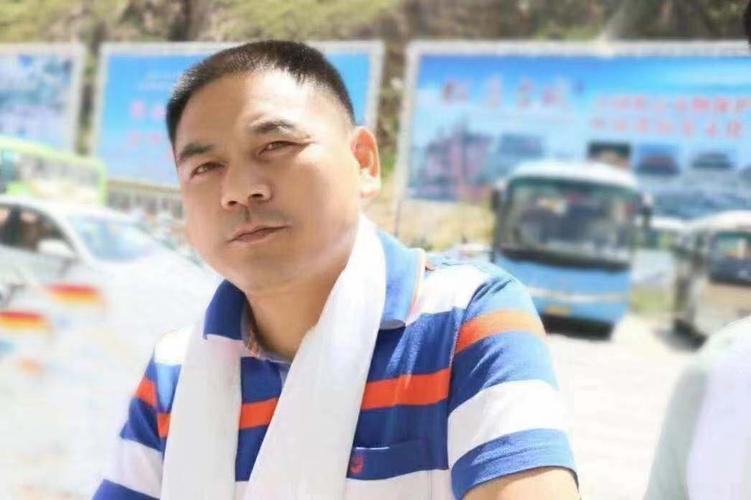 汪国胜:为自己的孩子办学校_天南地北通城人