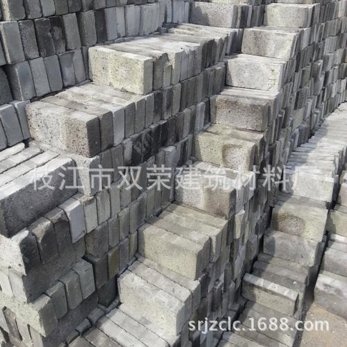 枝江市双荣建筑材料厂主营古典建材,地面砖,砖瓦及砌块,内墙砖,古瓦