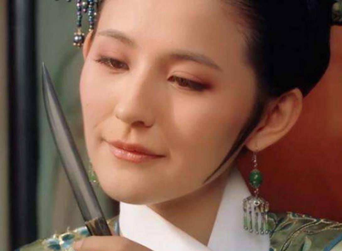 《甄嬛传》为何皇上对叶澜依爱不释手?只因性格太像她!