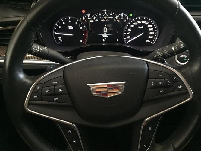 【温州】2017年11月 凯迪拉克 xt5 28e 领先型 手自一体