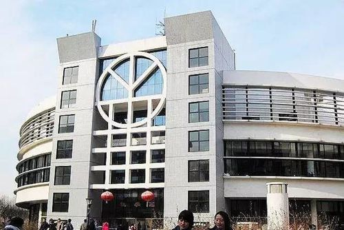 清华大学    桃李园