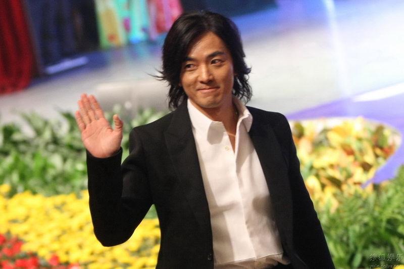 郑伊健友情岁月澳门站演唱会价格