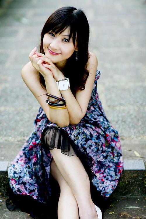 一池月浸紫薇花☆酒窝美女夏婉茹(132) - 美女贴图 - 华声论坛