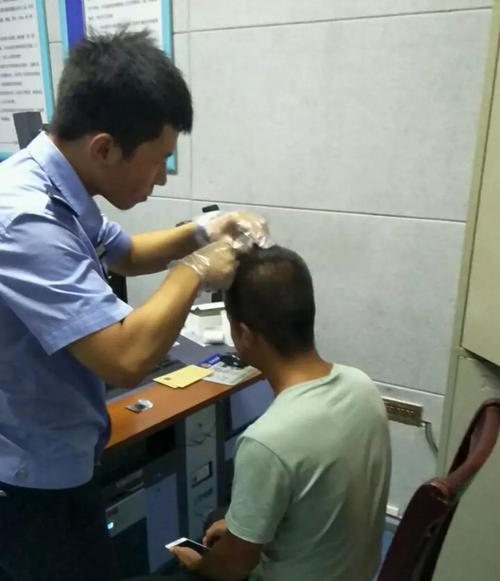 【青铜峡市】开展吸毒人员毛发采集工作