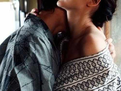 【图】柳岩拍过的吻戏电影有哪些 性感女神银幕初吻也尴尬