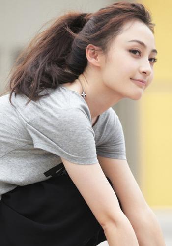 裸婚时代童佳倩发型