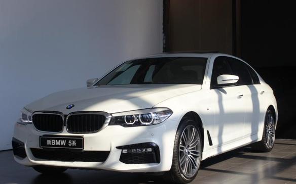 宝马525和奔驰e260谁更值得买