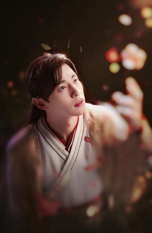 原创邓伦的旭凤,黑化后惹人怜爱,窦骁的燕洵,黑化后让人心疼不起来