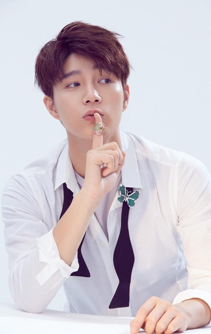 杨廷东图片 杨廷东魅力写真图片