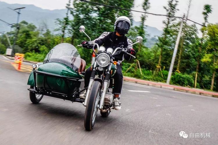 最具格调的国产边三轮,鑫源周末风(国Ⅳ)试驾丨把玩