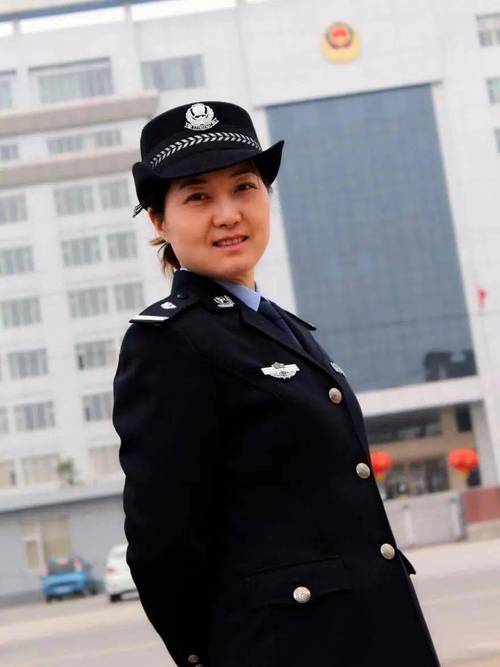 铿锵玫瑰 绽放警营 —— 成安公安"三八"妇女节专刊_女警_女神_群众