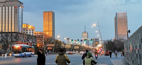 又要解放解放路太原街景