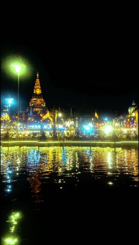 西双版纳告庄夜景_拍照_夜景_这个地方超适合拍照_出行_出行其他