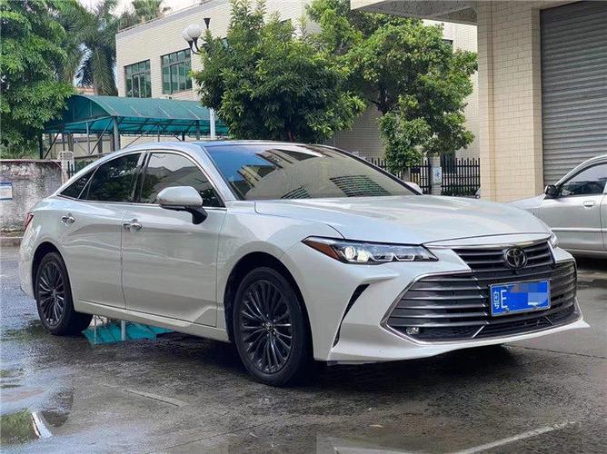 (标题价为定金)抵押二手车债权转让不过户19年新款丰田亚洲龙