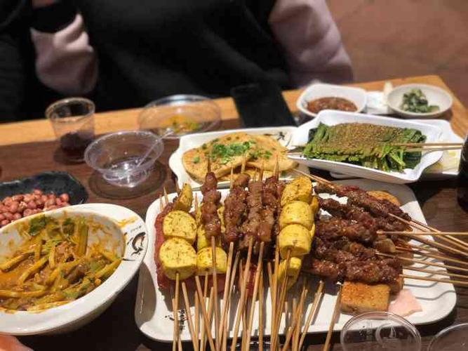 金刚山烧烤(红旗大街店)-"我问候金刚山老板母亲拿喂*