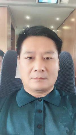 薛传辉