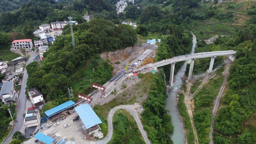 351国道恩施芭蕉段至咸丰谢家土段改建工程建设进度来了