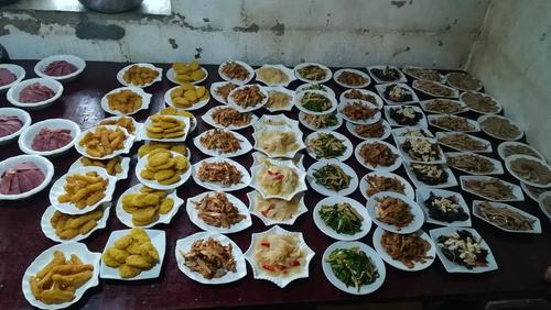 记一场农村的婚礼,流水席