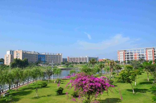 厦门海洋职业技术学院校园全景