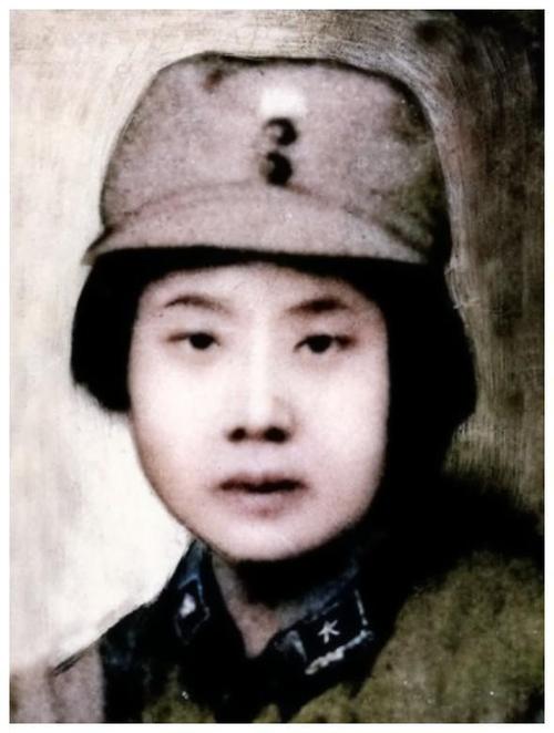 七位年轻女烈士的珍贵彩色照片,向在抗战中牺牲的巾帼英雄致敬