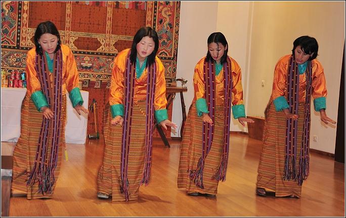 不丹·实拍民族舞蹈