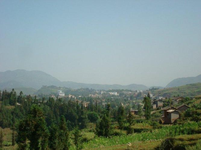  p>老虎箐自然村隶属于云南省大理永平县 a target="_blank" href="