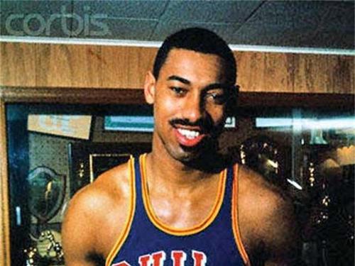威尔特·张伯伦(wilt chamberlain,1936年8月21日–1999年10月12日)