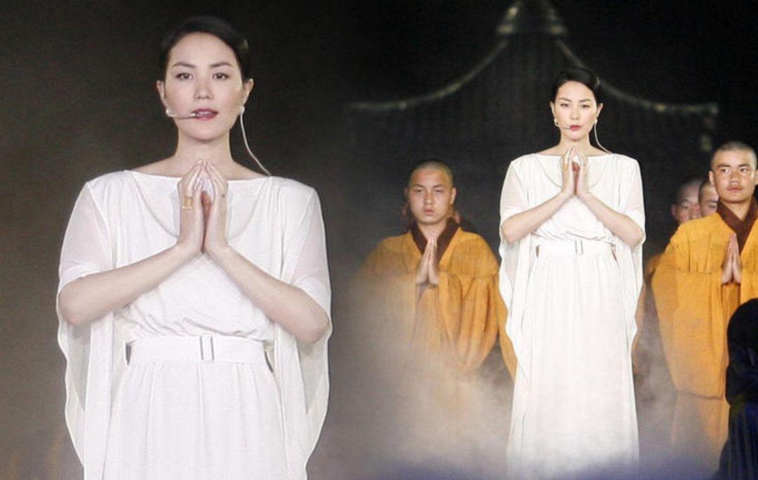 王菲献唱《心经》mv