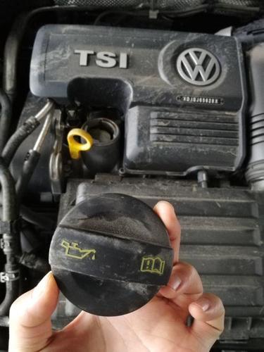 速腾轿车加机油多少升大众速腾换机油换几升