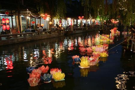 放河灯