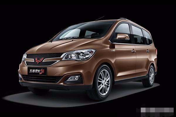 五菱宏光s多少钱五菱宏光s15高配多少钱一辆