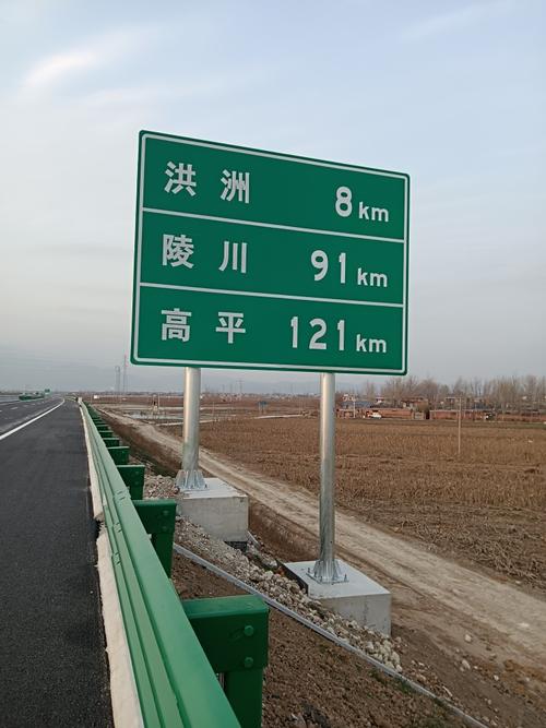 新晋高速辉县段已经初见雏形了非常高大上一起来看看吧