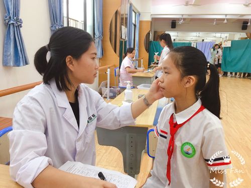 【健康体检 快乐成长】—海口市港湾小学2018-2019年第二学期学生健康