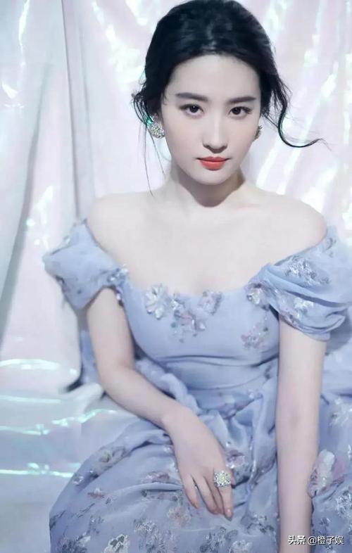 刘亦菲写真图集