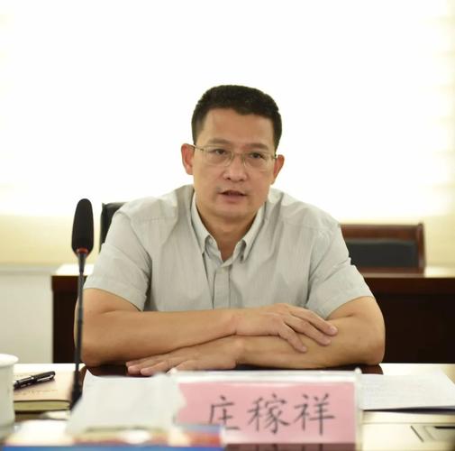 庄稼祥一行分别深入惠东绿色物流产业园,易动力二期,佰源重工,原华夏
