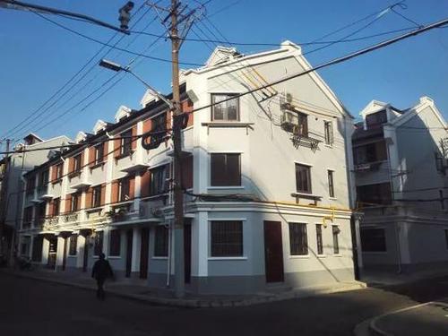 改建后的聚奎新村