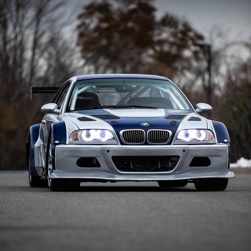 还记得极品飞车9里的那辆终极宝马m3 gtr嘛?