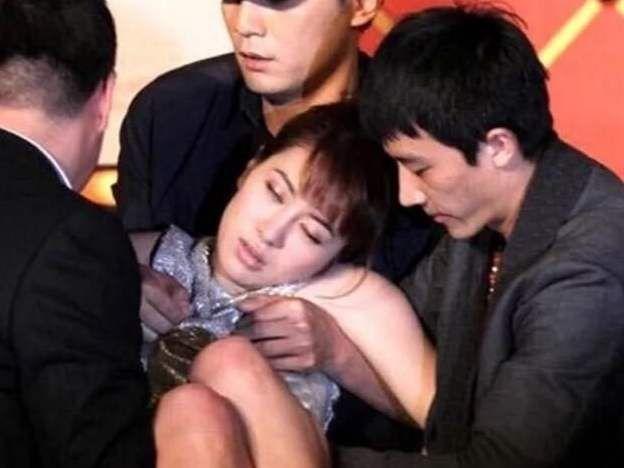 历数娱乐圈女星酒醉失态 为啥就不学学滴酒不沾的娱乐同行呢?