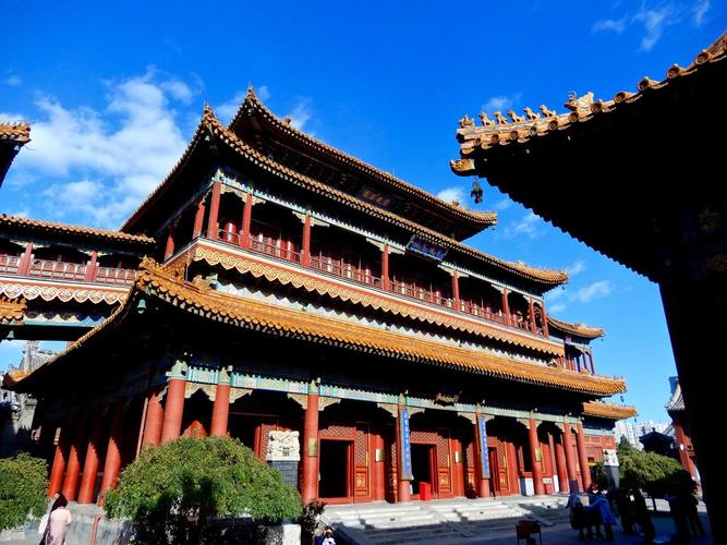 北京人为什么都喜欢去雍和宫烧香许愿