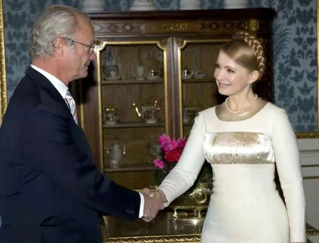 季莫申科靠男人上位乌克兰美女总理用一整夜打动普京签协议