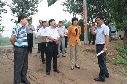 她们是我国两位女市长,有才又有颜,其中一位才37岁就当市长