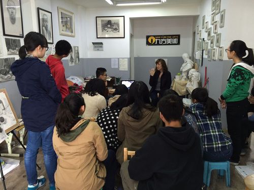 美术联考集训全封闭学校-成都九方画室