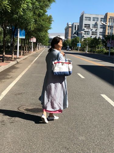 三个俪人逛新城(鞍山职教城)