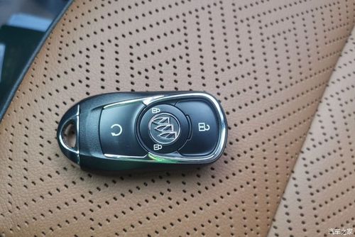 昂科拉gx,满足我的大大大梦想,很喜欢