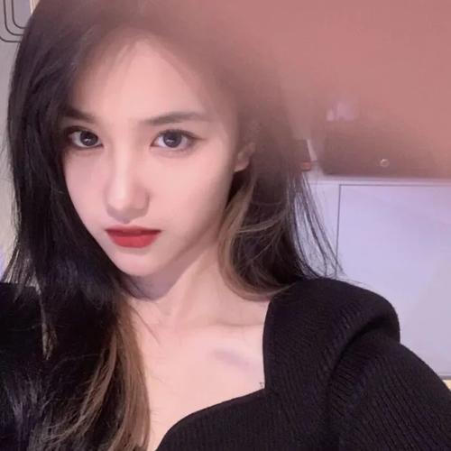 纯欲女头|"我想当你老婆啊-"