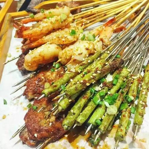 全场58折都昌这家烧烤夜宵店开业凉菜免费送尬酒撸串整起来