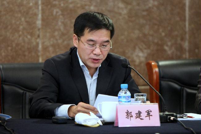 国家体育总局青少司司长郭建军作工.